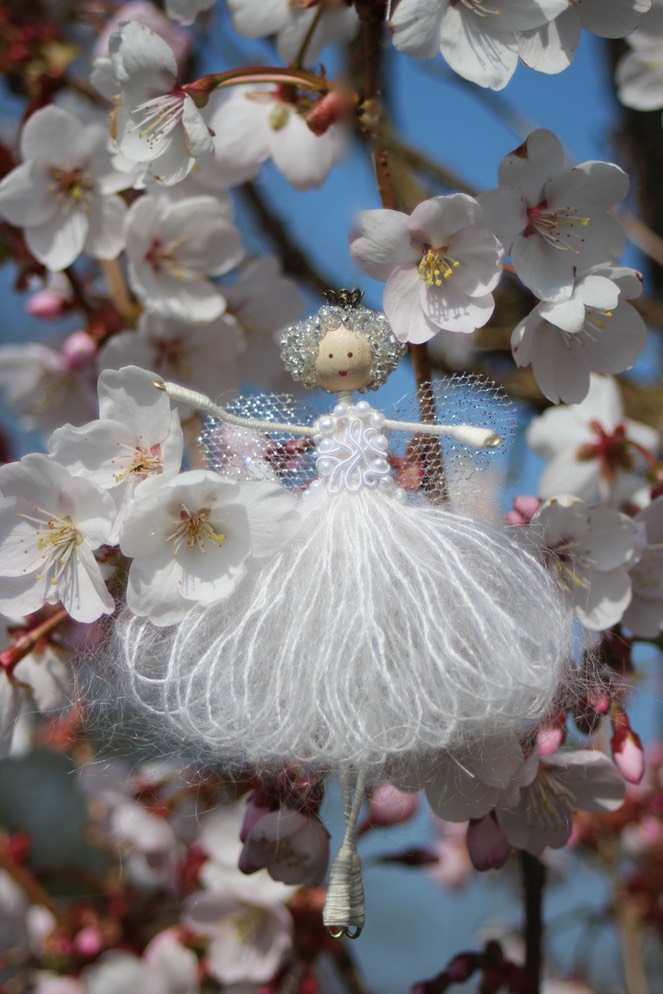 white blossom 2